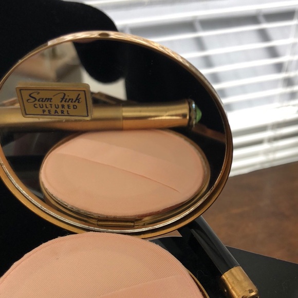 Sam Fink Compact w Cultured Pearl - Picture 9 of 9